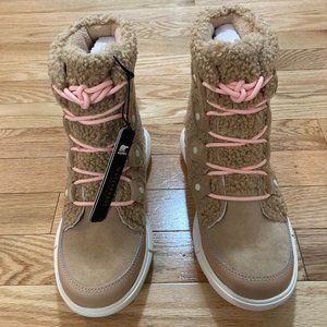 NEW SOREL Explorer II Joan Cozy Cold-Weather Boots Sz 5